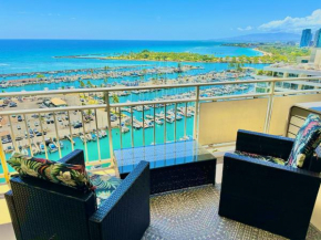 Waikiki Beach Experience! Luxury OceanView Suite!